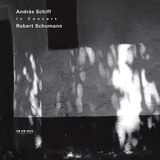 András Schiff: Schumann, In Concert